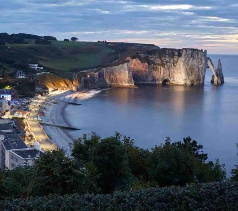 Superbe Appartement Entre Mer Et Ville Dieppe Exteriér fotografie