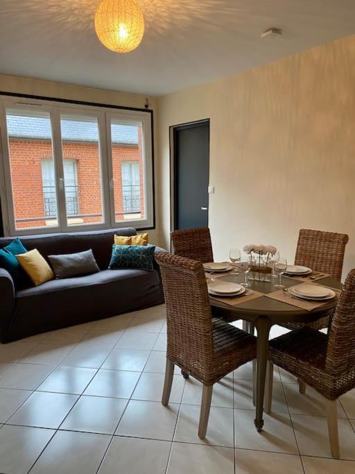 Superbe Appartement Entre Mer Et Ville Dieppe Exteriér fotografie